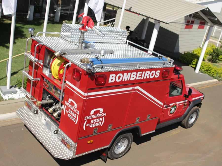  Agrale Marrua AM200 Bombeiros 2011 года  (фото 2 из 2)